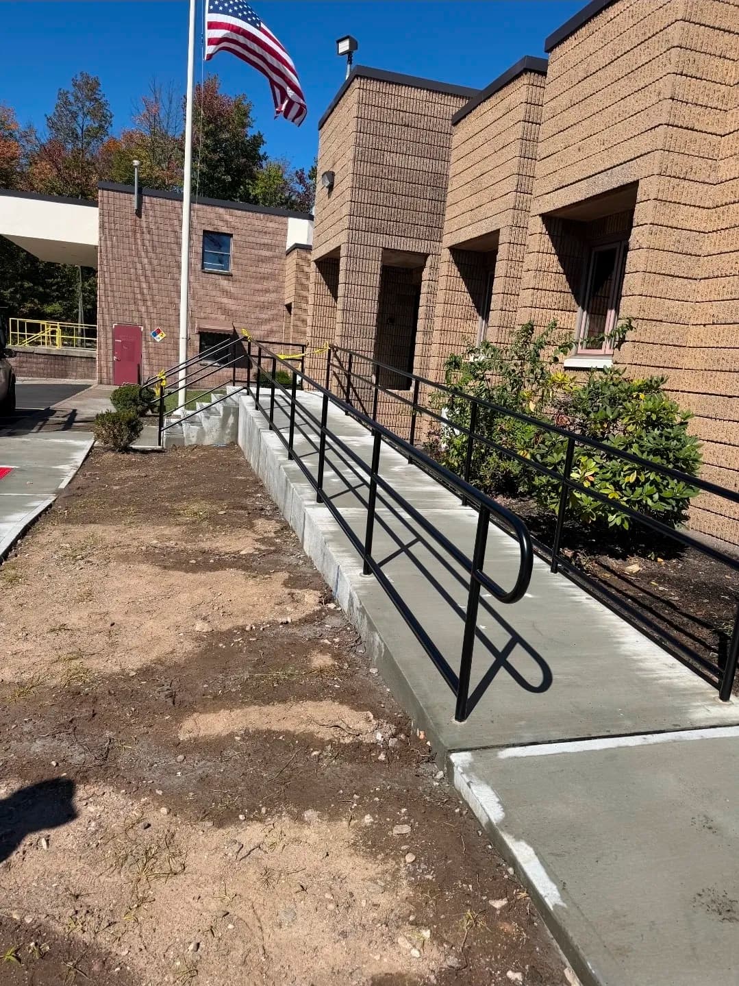 Gallery photos for ADA Compliant Railings with Black Powder-Coated Finish for Commercial Building: Image #1